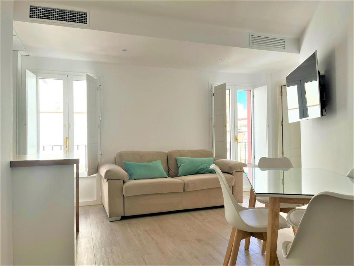Reposo Sweet Home & Free Parking Seville Exterior photo