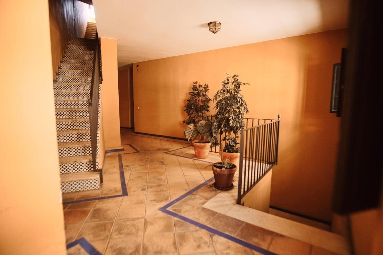 Reposo Sweet Home & Free Parking Seville Exterior photo
